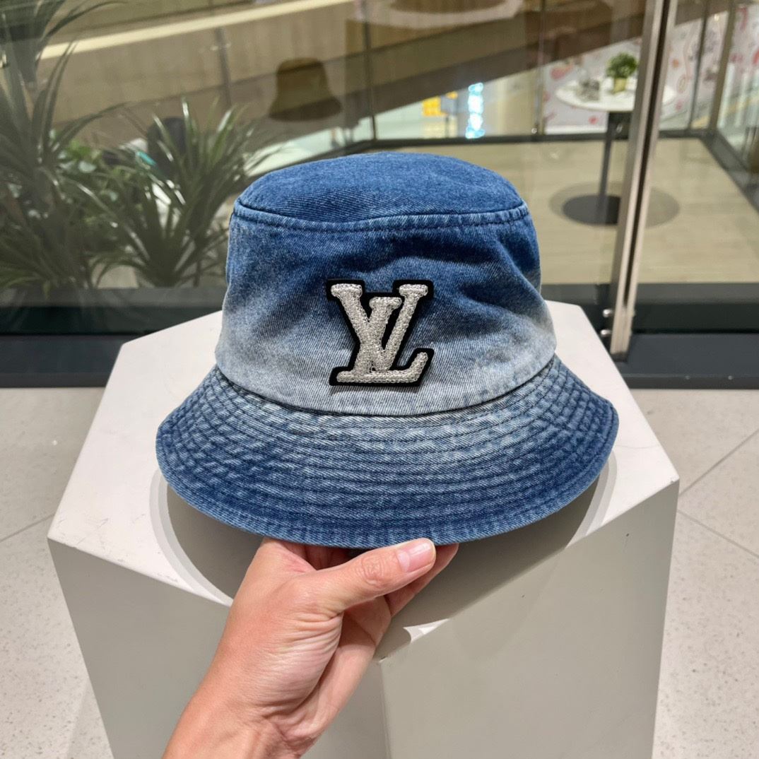 Louis Vuitton Caps